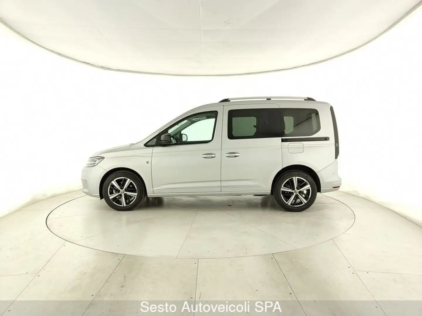 Volkswagen Caddy 2.0 TDI 122 CV DSG Style Argento - 2