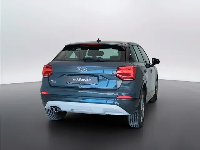 Audi Q2 view 5