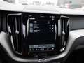 Volvo XC60 B4 Plus Dark 2WD KAMERA NAVI FACEL. LED Grau - thumbnail 13
