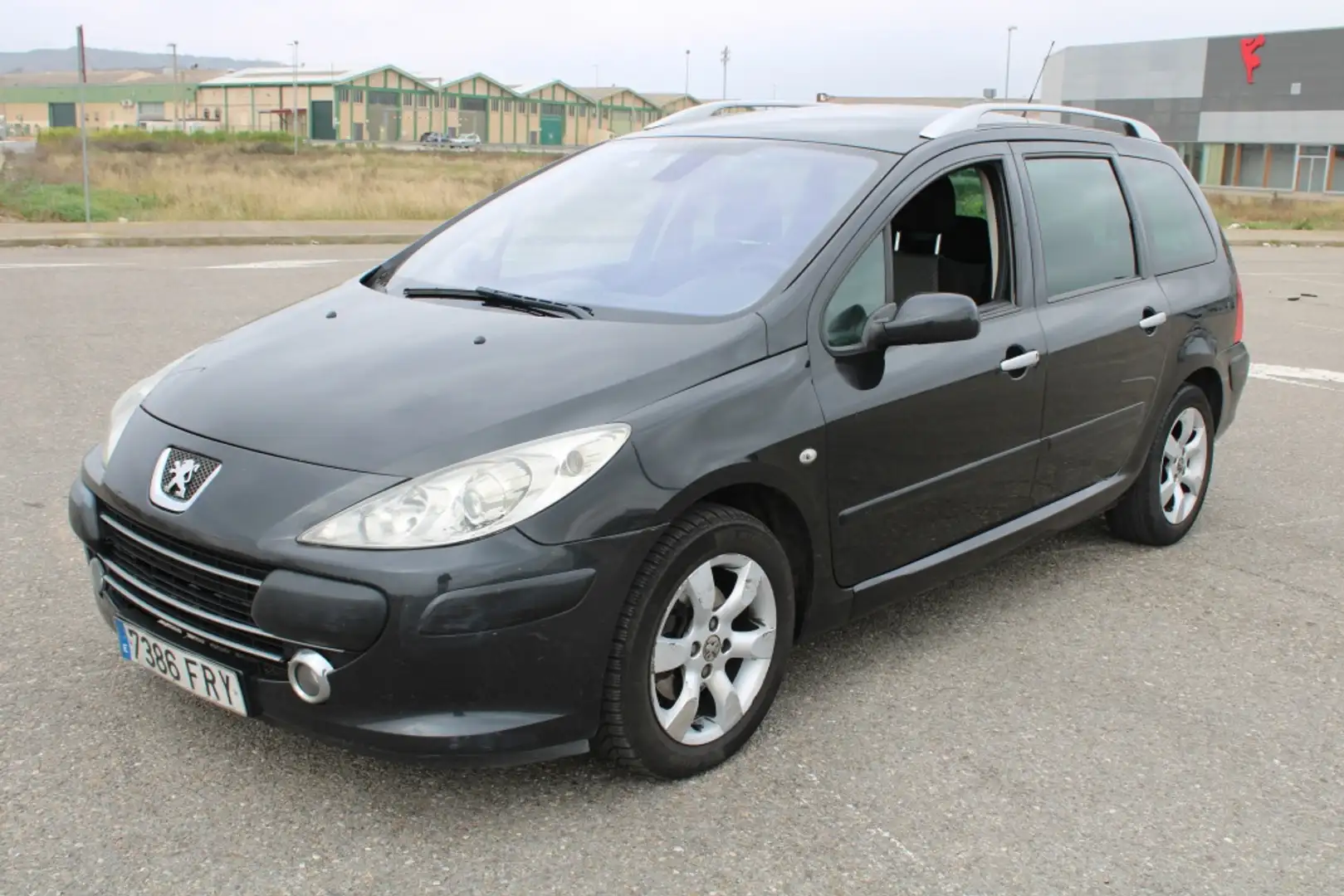 Peugeot 307 SW 1.6HDI D-Sign 110 Negro - 1