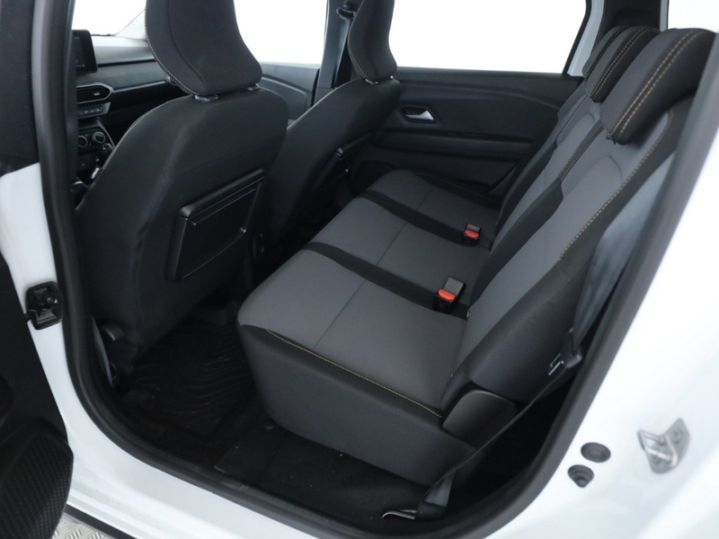 Dacia Jogger EXTREME+ TCe110 Extreme+ 7-SITZER+NAVI+LED+KAMERA — photo 18
