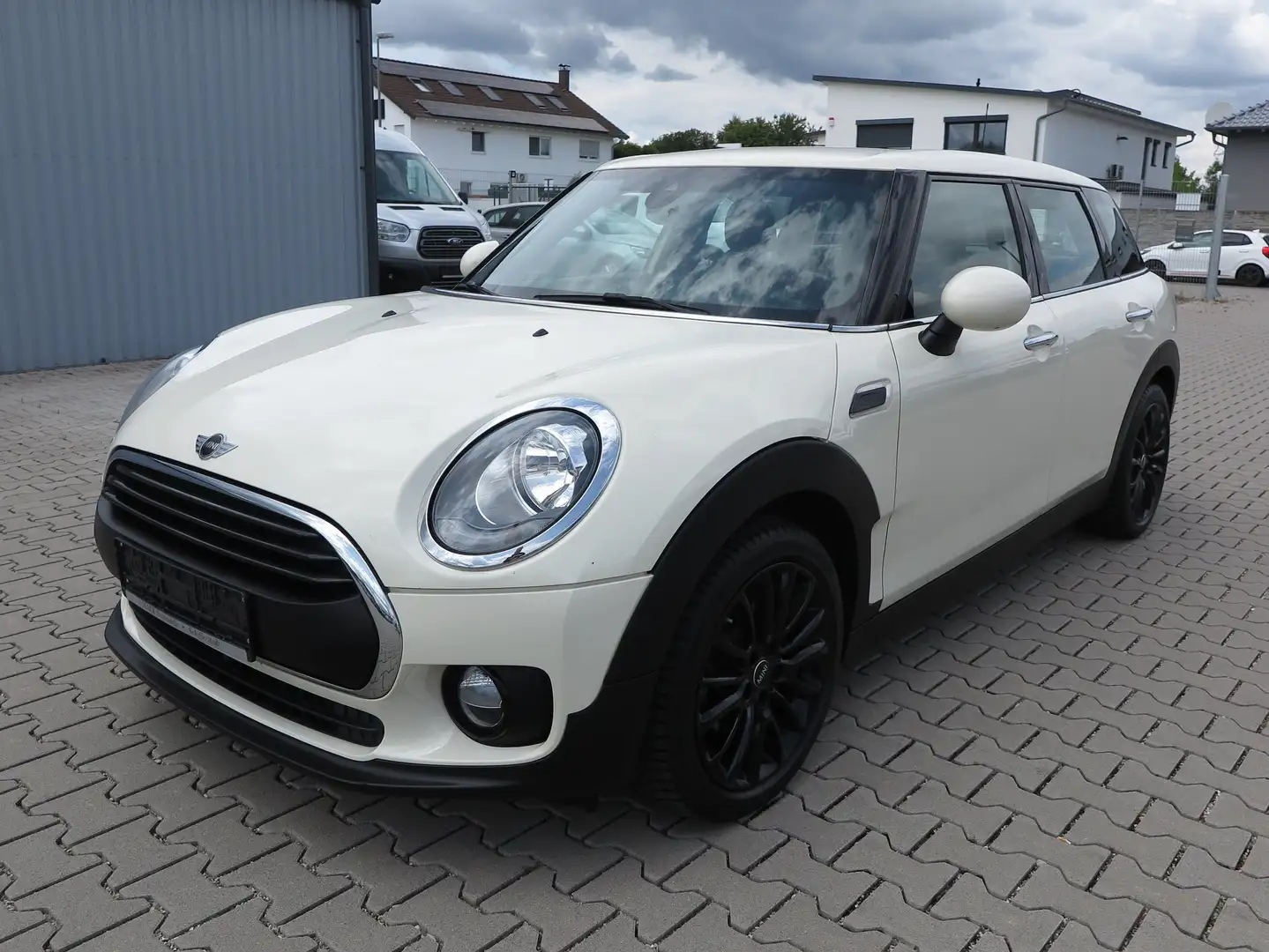 MINI One Clubman One Weiß - 1