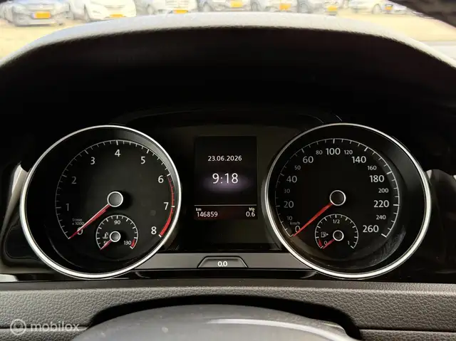 Volkswagen Golf view 15