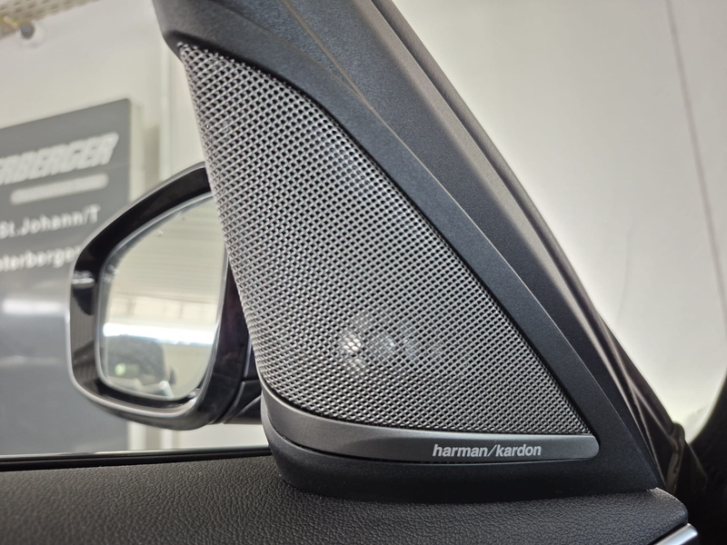BMW 530 d xDrive Touring (G31) — photo 12