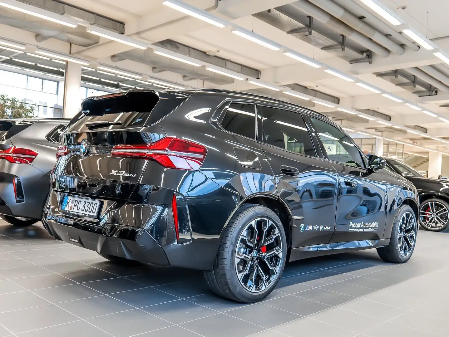 BMW X3 20d xDrive MSport +Pano + H/K + DAprof. + 20" Schwarz - 2