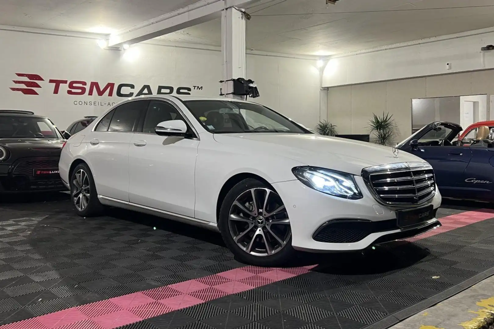 Mercedes-Benz E 220 220 d - BVA 9G-Tronic BERLINE - BM 213 Executive - Wit - 1