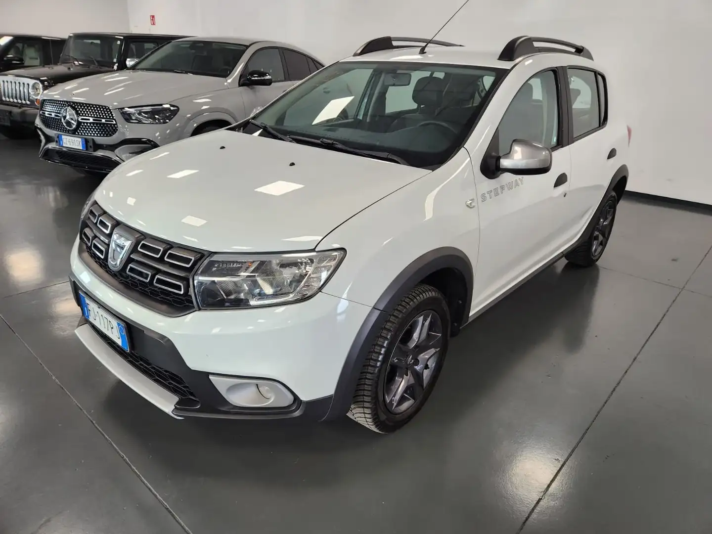 Dacia Sandero II 2017 Stepway Stepway 0.9 tce turbo Gpl s Wit - 1