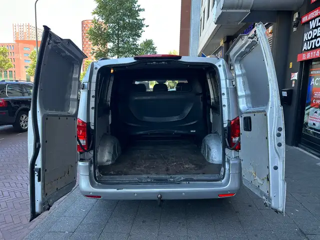 Mercedes-Benz Vito view 8
