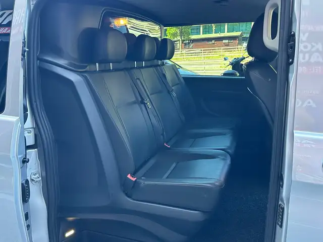 Mercedes-Benz Vito view 13