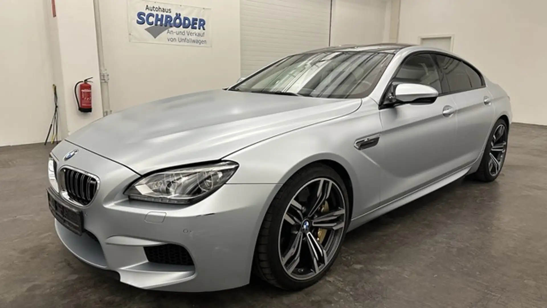 BMW M6 Gran Coupé *B&O*Carbon-Keramik*Massage*Kamera Blue - 2