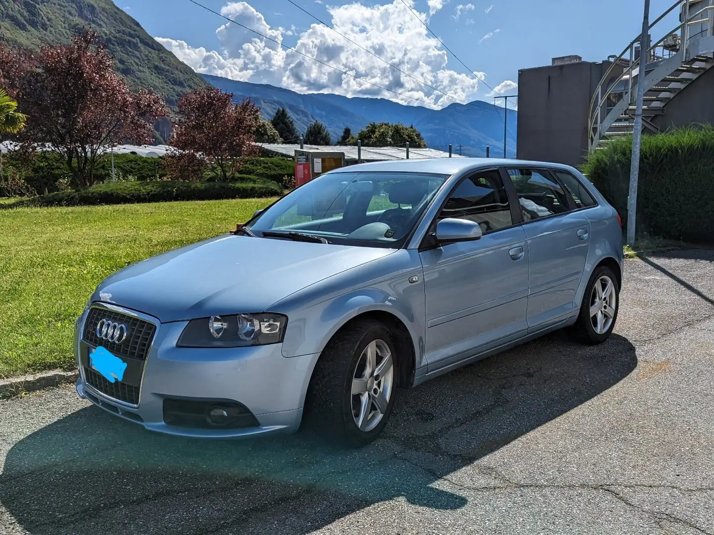 Audi A3 2.0 TDI Ambition quattro (125kW) Blu/Azzurro - 1