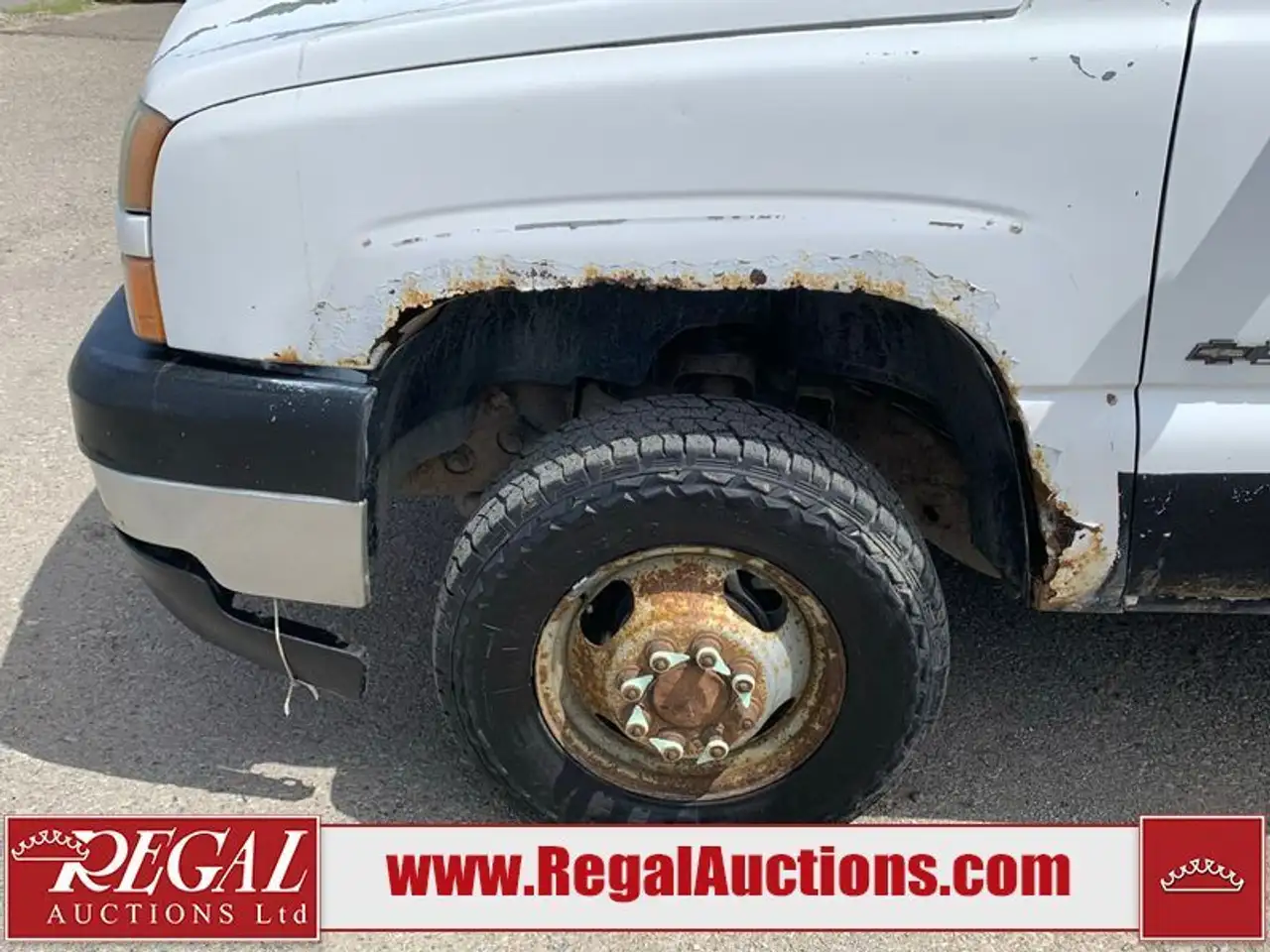 Chevrolet Silverado 3500 photo Chevrolet Silverado 3500