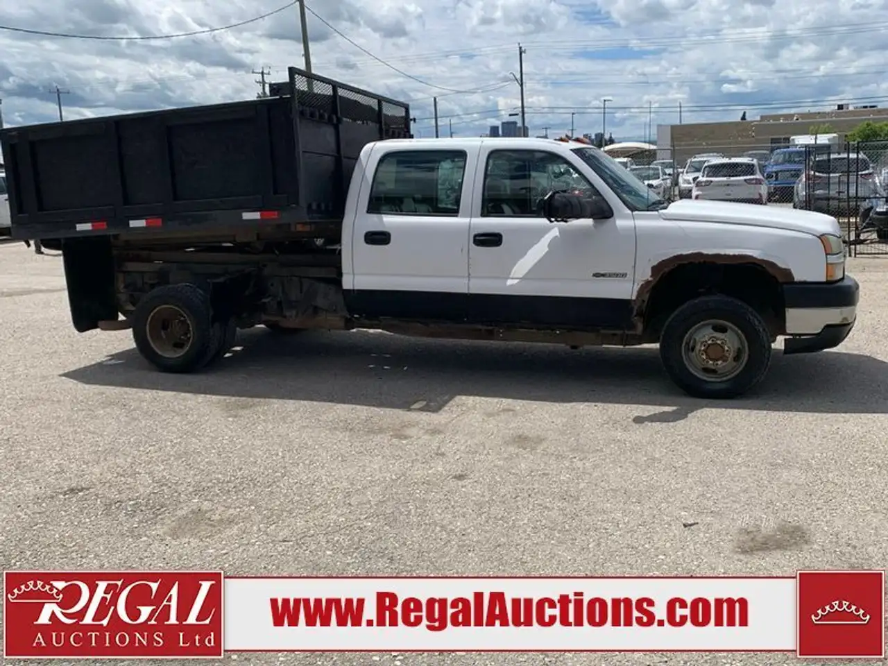 Chevrolet Silverado 3500 photo Chevrolet Silverado 3500