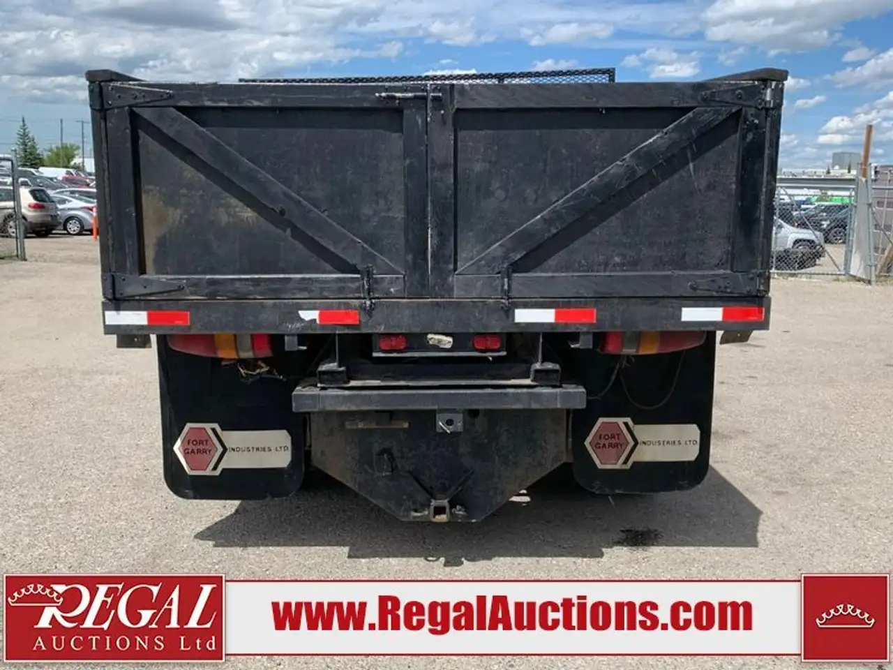 Chevrolet Silverado 3500 photo Chevrolet Silverado 3500
