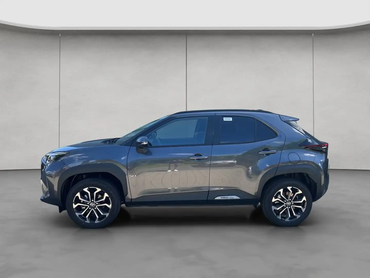 Toyota Yaris Cross Hybrid 130 1.5 VVT-i Teamplayer Winter Grau - 2