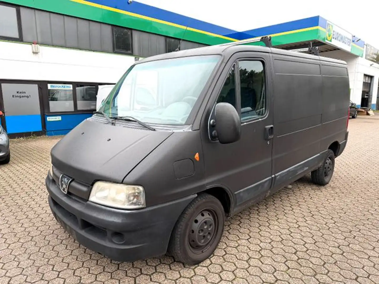 Peugeot Boxer 2.8 HDI *SERVO+3-SITER+SCHWARZ MATT* Zwart - 2