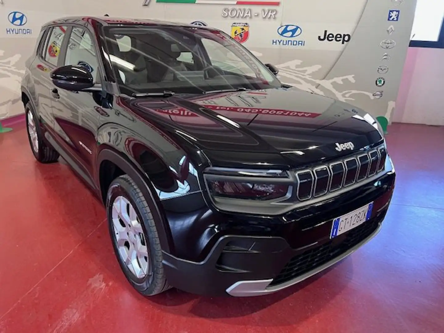Jeep Avenger 1.2 Turbo Longitude Noir - 2