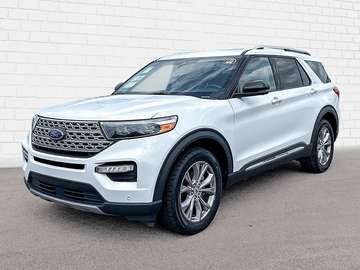Limited | Twin Panel Moonroof | Remote Start | Adaptive Cruise Control | 360  Camera |