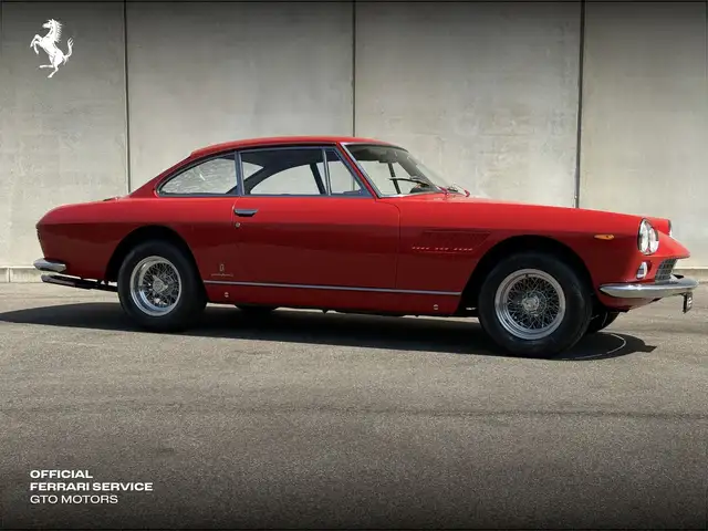 Ferrari 330 restauro da concorso