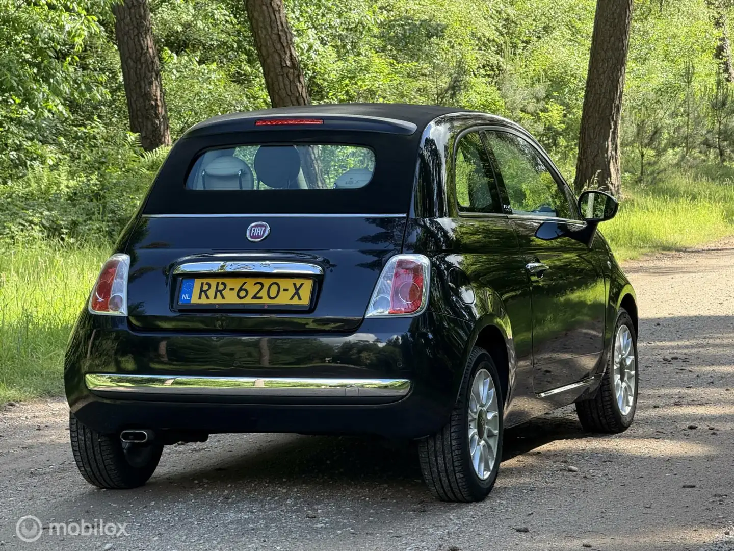 Fiat 500 Cabrio 0.9 TwinAir Turbo Lounge Nero - 2