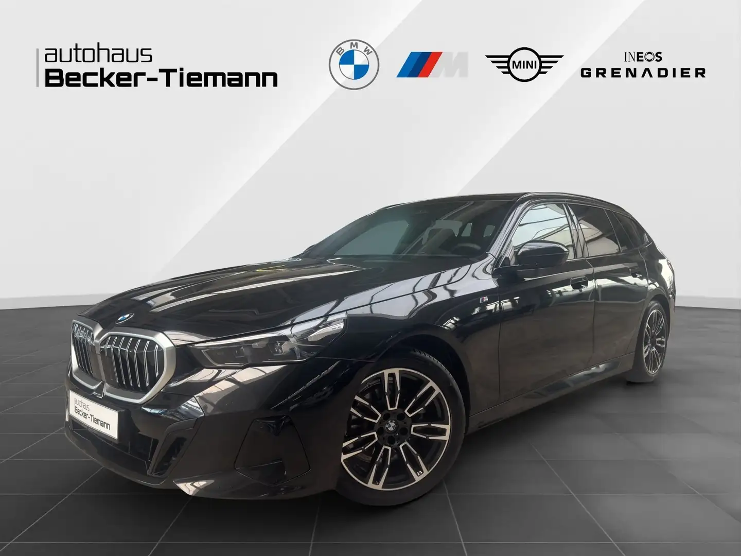BMW 520 d xDrive Touring M Sport./HK Sound/ Memory/ Pano. Schwarz - 1