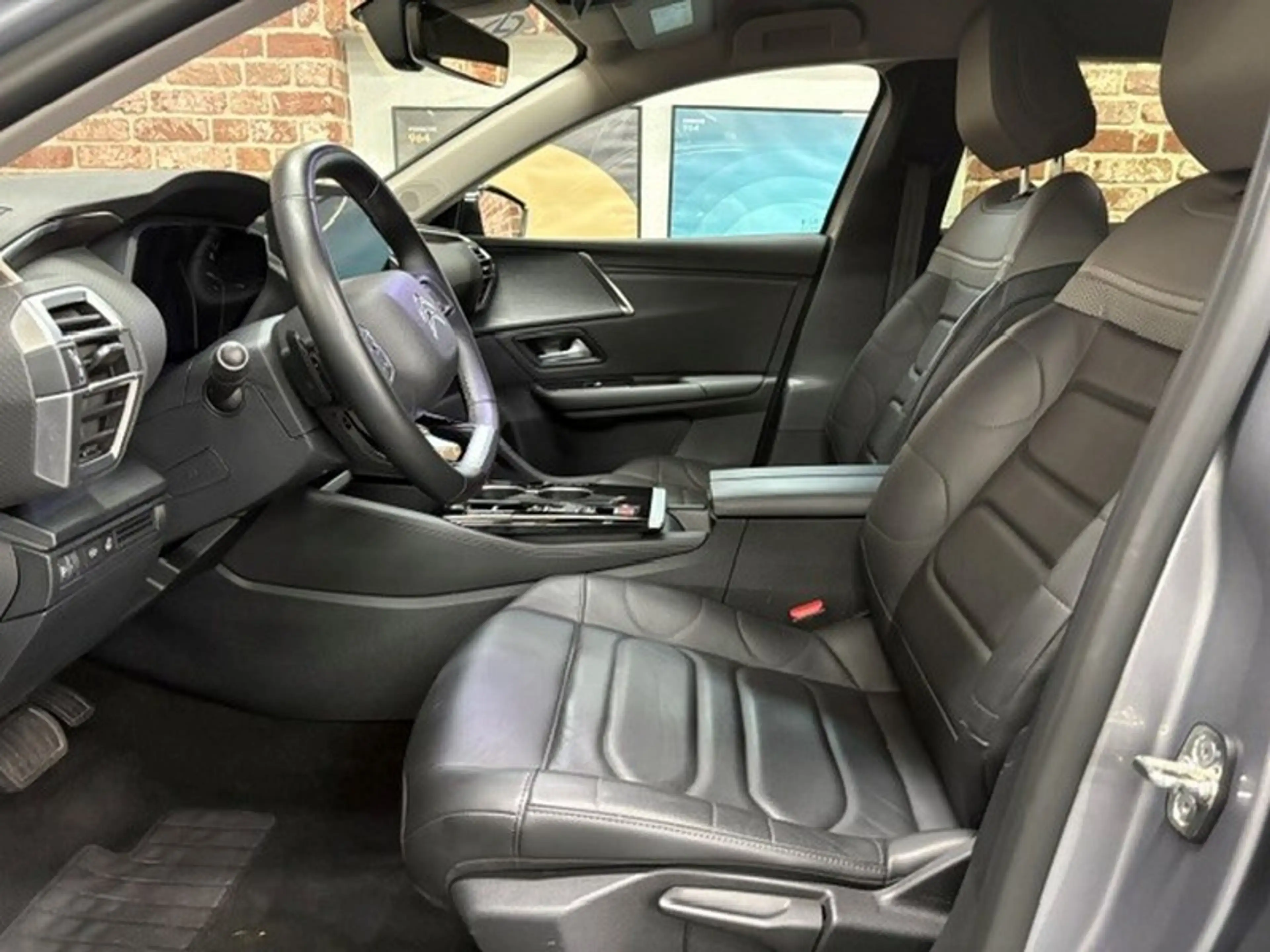 Citroen C5 X C5 X 131cv Auto PLUS Cuir/Nav/ClimA/LED/HUD — photo 5
