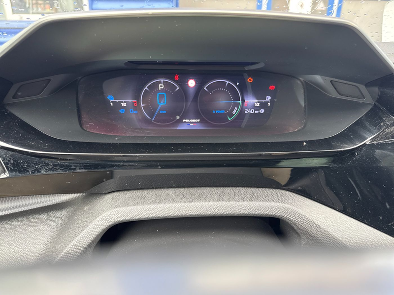Peugeot 408 225 Plugin Hybrid GT ACC*LED*Navi*Pano*SHZ* — photo 12