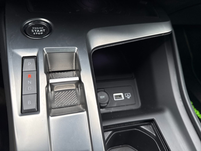 Peugeot 408 225 Plugin Hybrid GT ACC*LED*Navi*Pano*SHZ* — photo 14