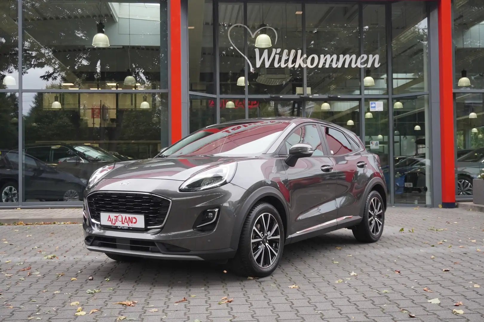 Ford Puma 1.0 M-Hybrid Titanium Klimaaut. Navi LED Gris - 2