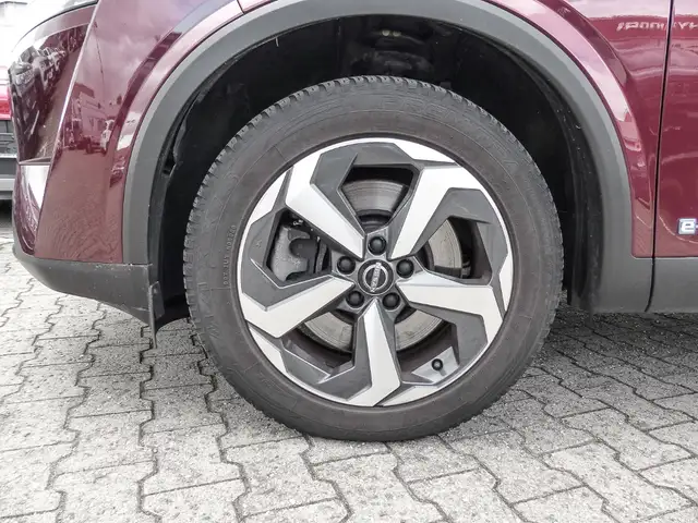 Nissan Qashqai view 3
