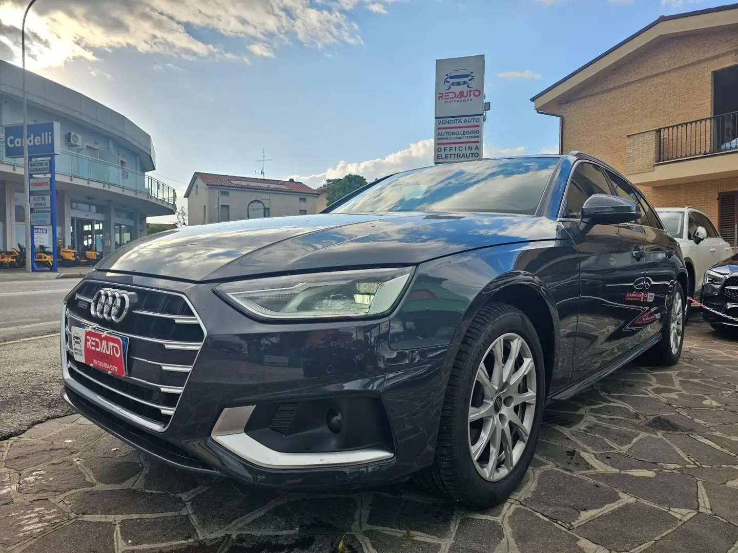 Audi A4 A4 Avant 40 2.0 tdi Advanced quattro204cv s-tronic Gris - 1