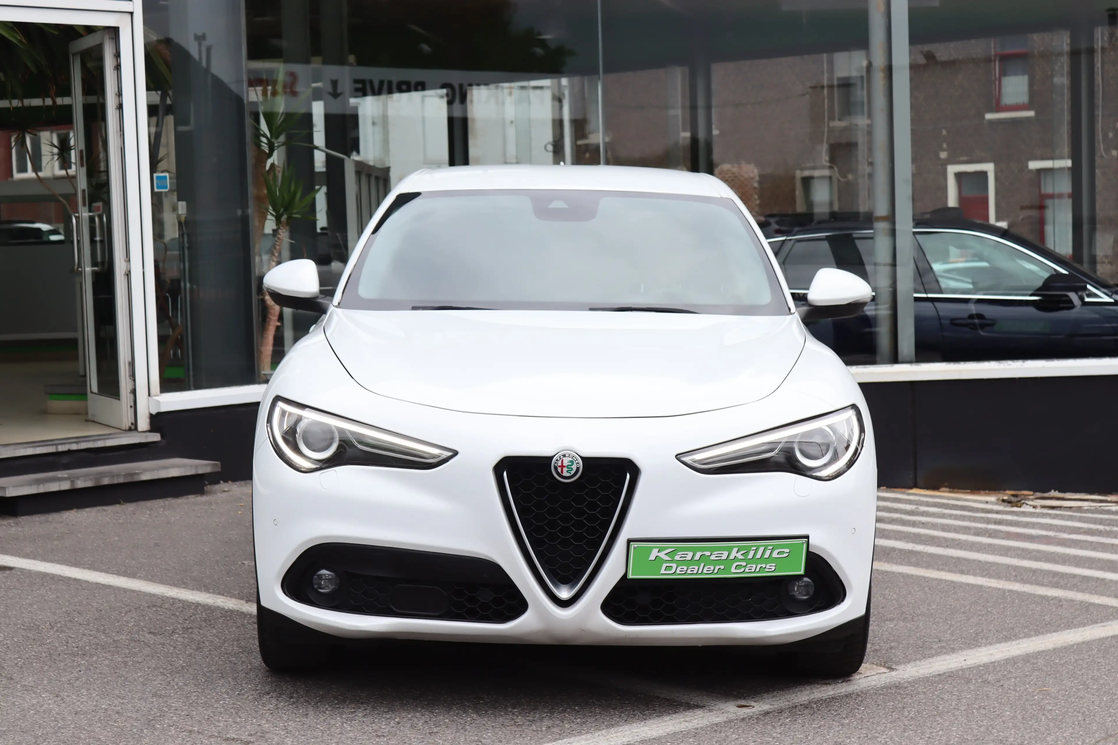 Alfa Romeo Stelvio 2.2JTD 150CV CUIR GPS CAMERA DISTRO XENON — photo 5
