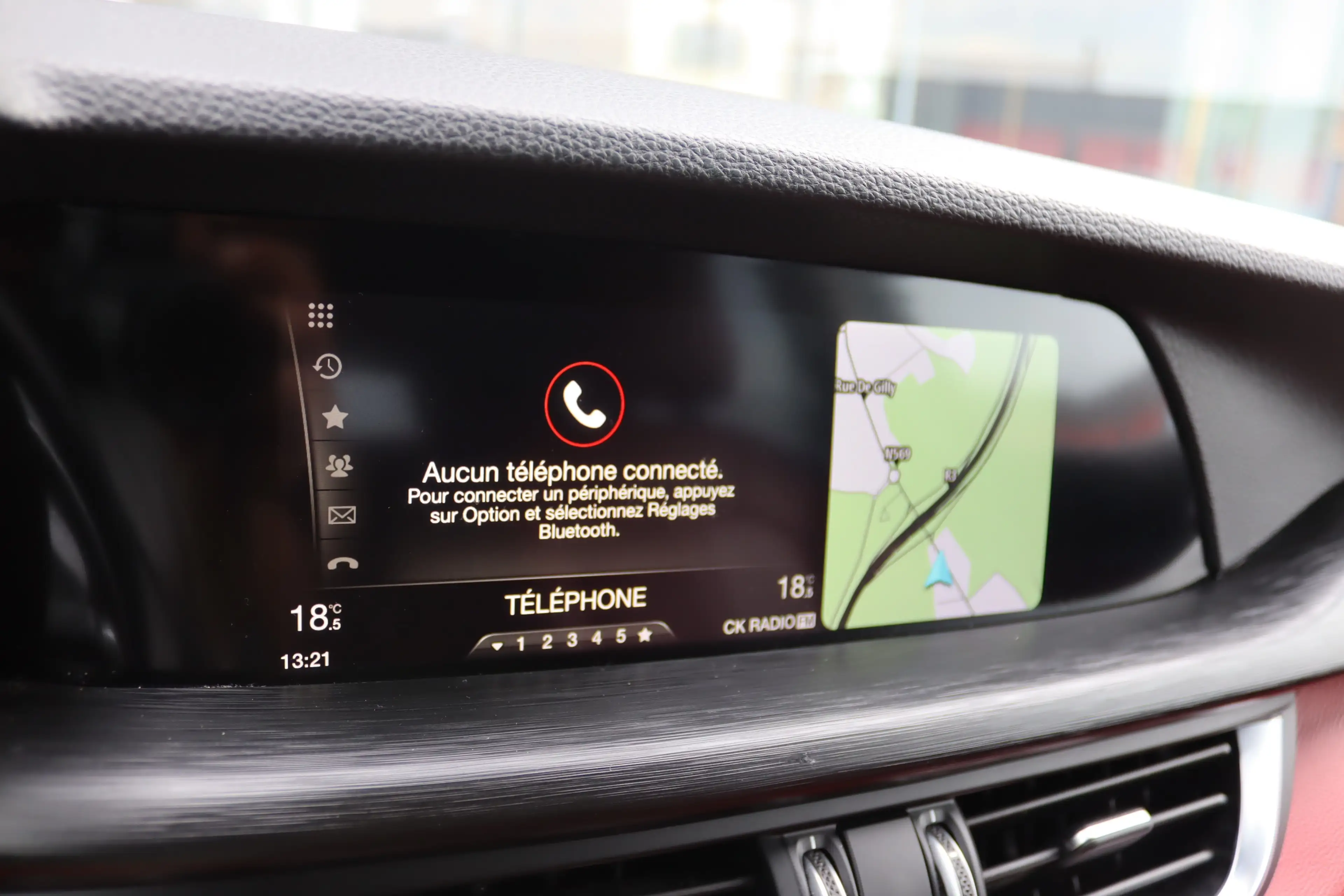 Alfa Romeo Stelvio 2.2JTD 150CV CUIR GPS CAMERA DISTRO XENON — photo 13