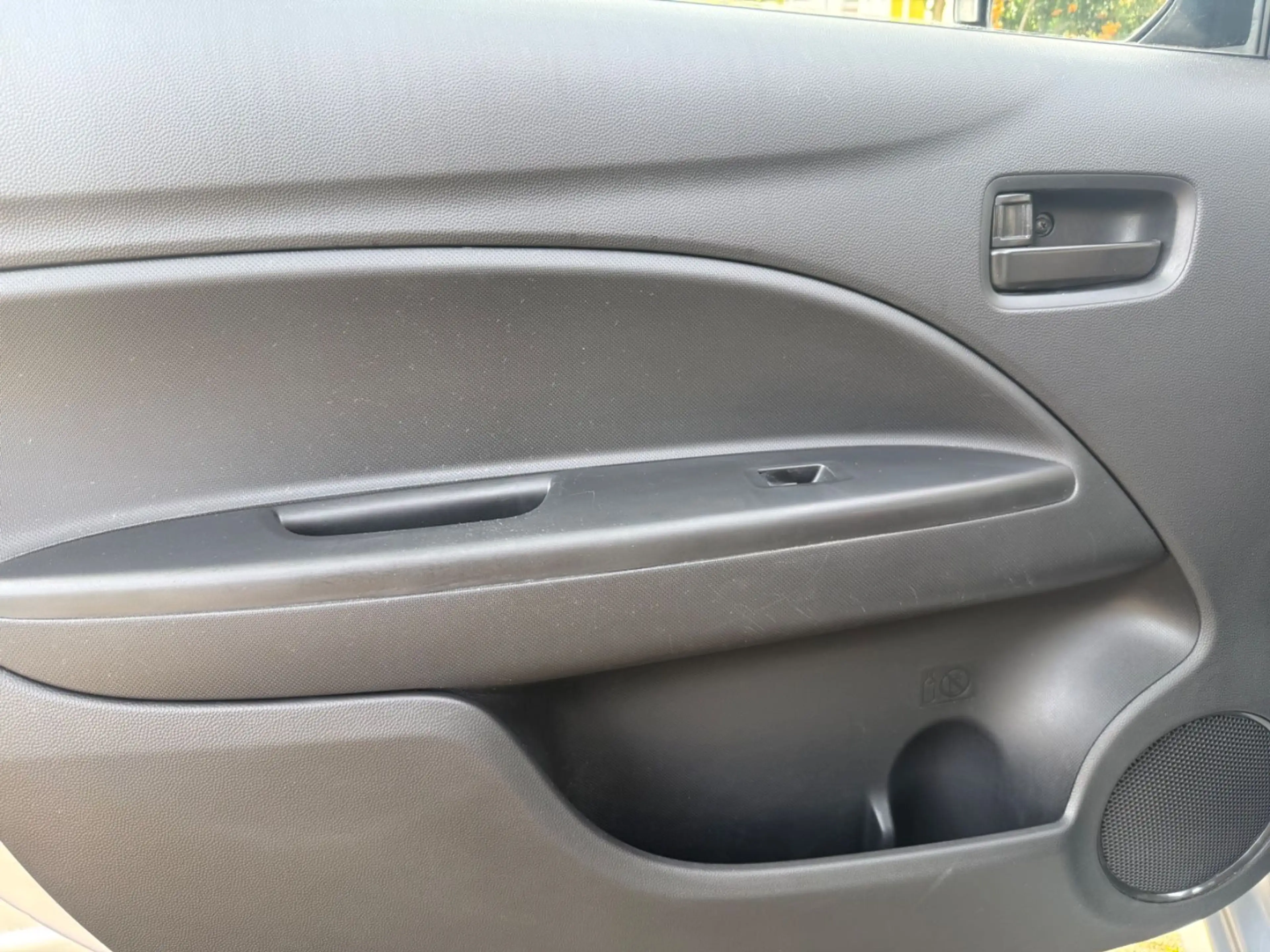 Mitsubishi Space Star Klassik Kollektion — photo 9