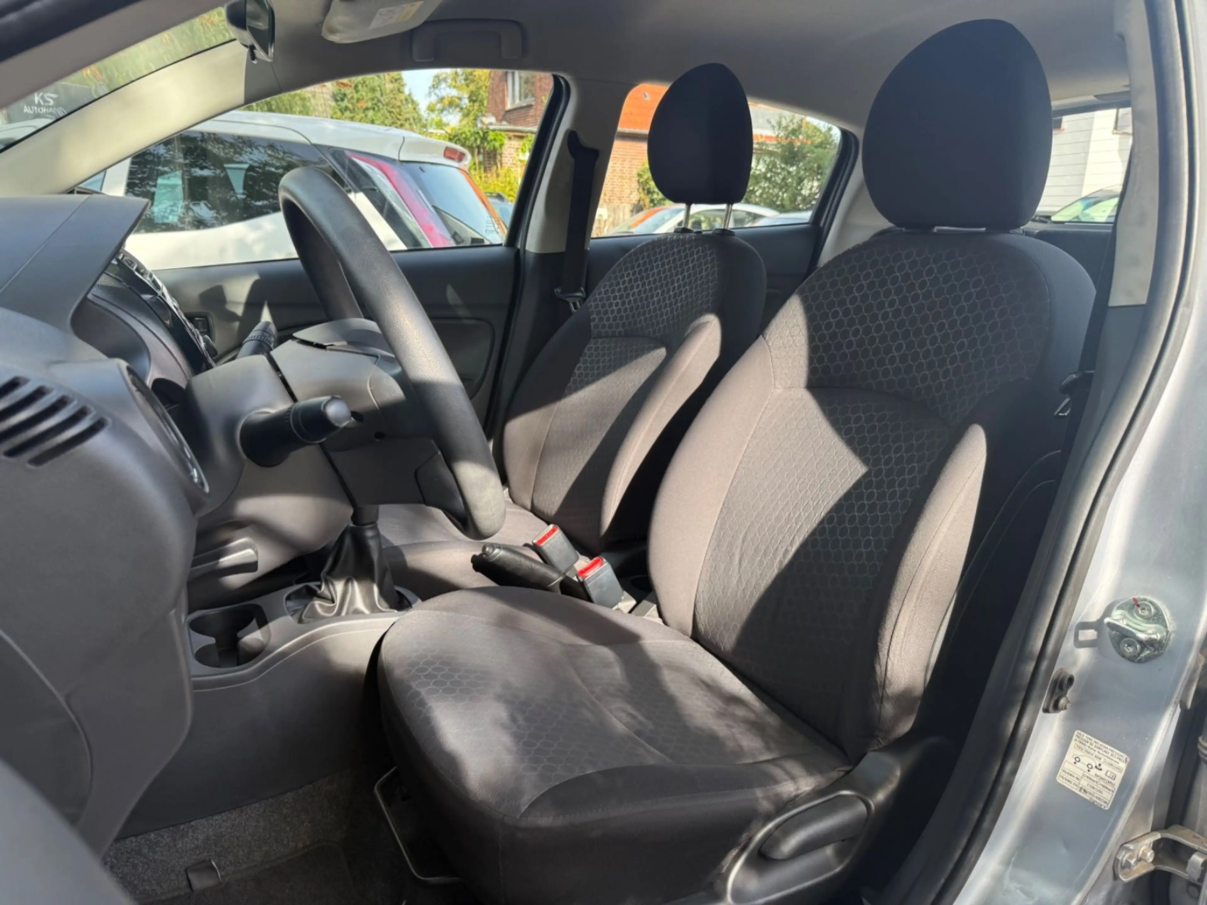 Mitsubishi Space Star Klassik Kollektion — photo 11