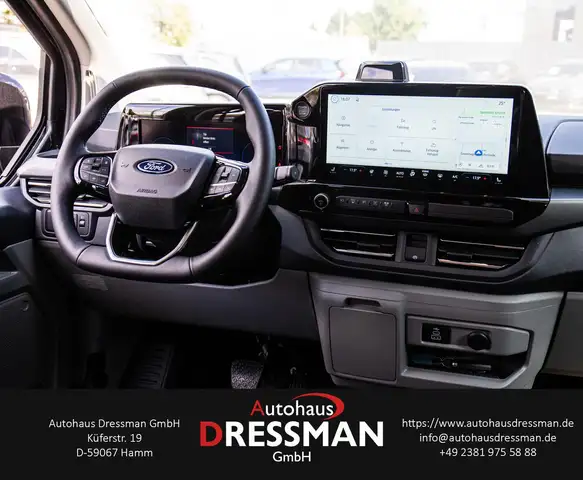 Ford Tourneo Custom view 13