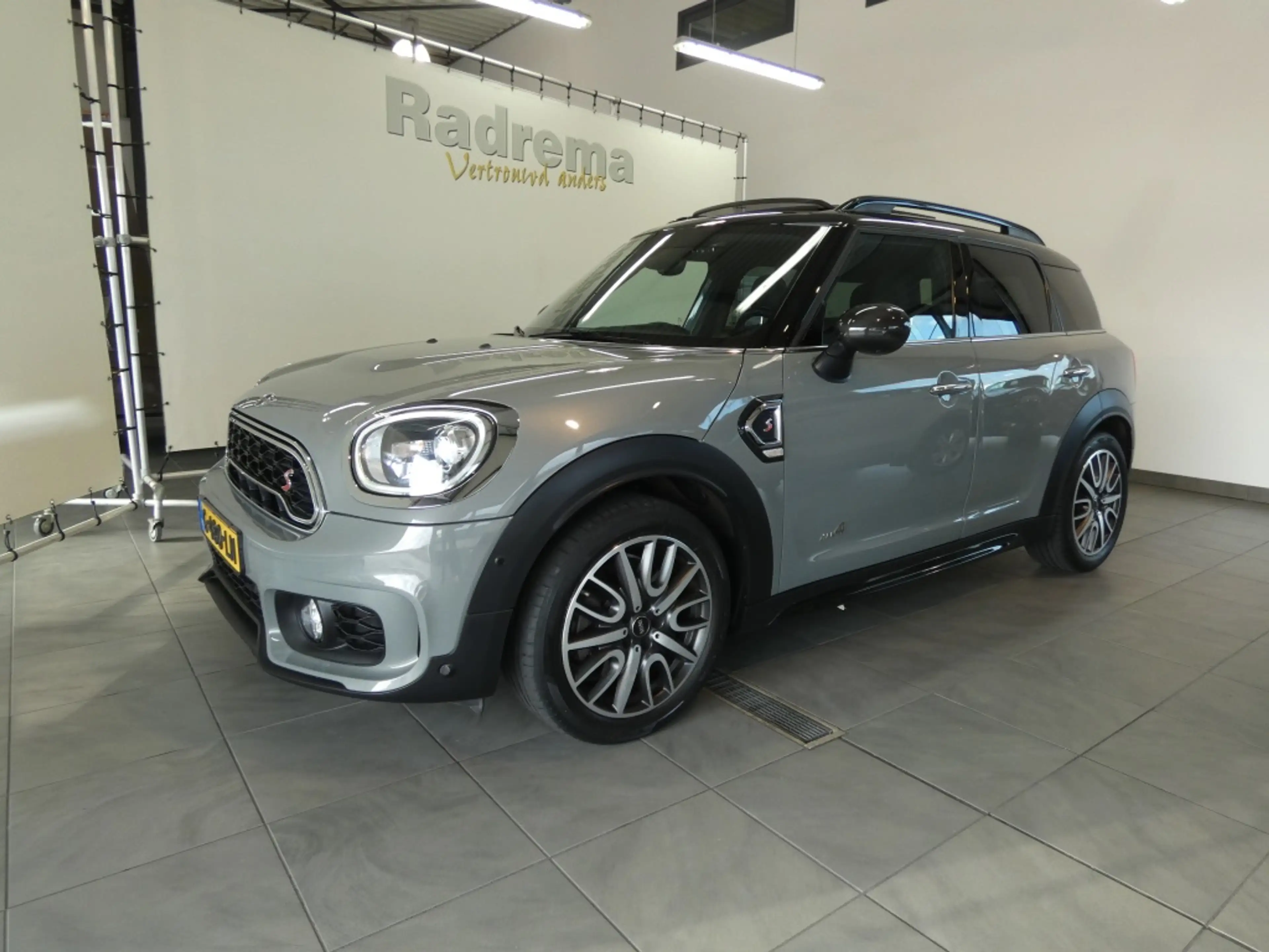 MINI Others Countryman 2.0 Co.S ALL4 Chili — photo 2