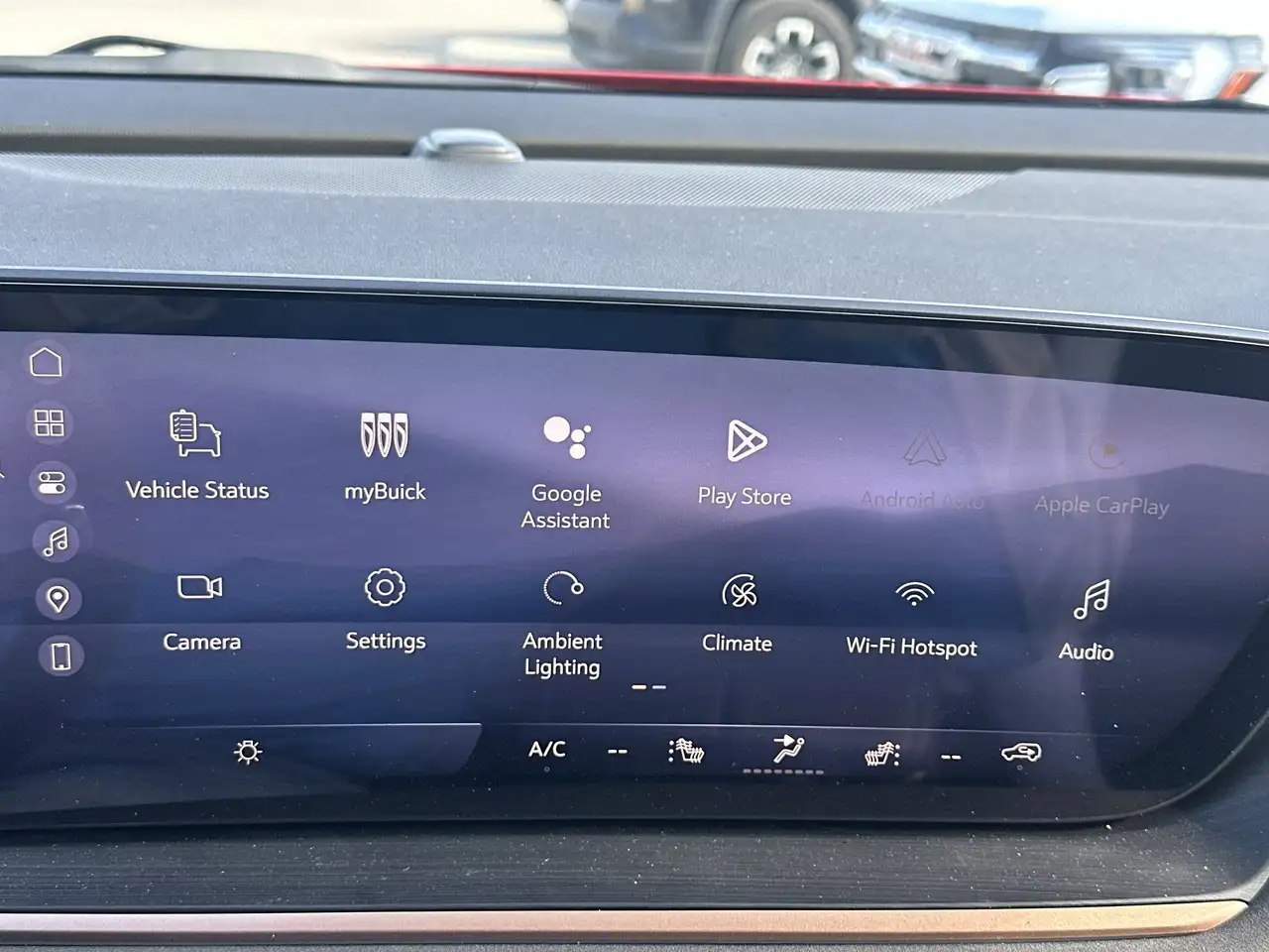 Buick Envision снимка Buick Envision