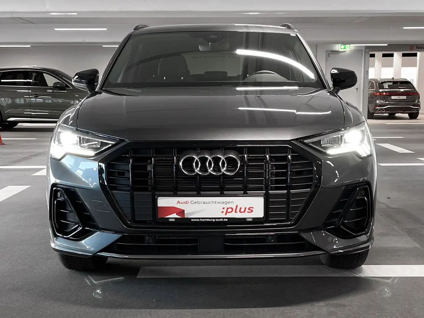 Audi Q3 35 TFSI S tronic 2xS LINE/NAVI/LED/KAMERA Grau - 2