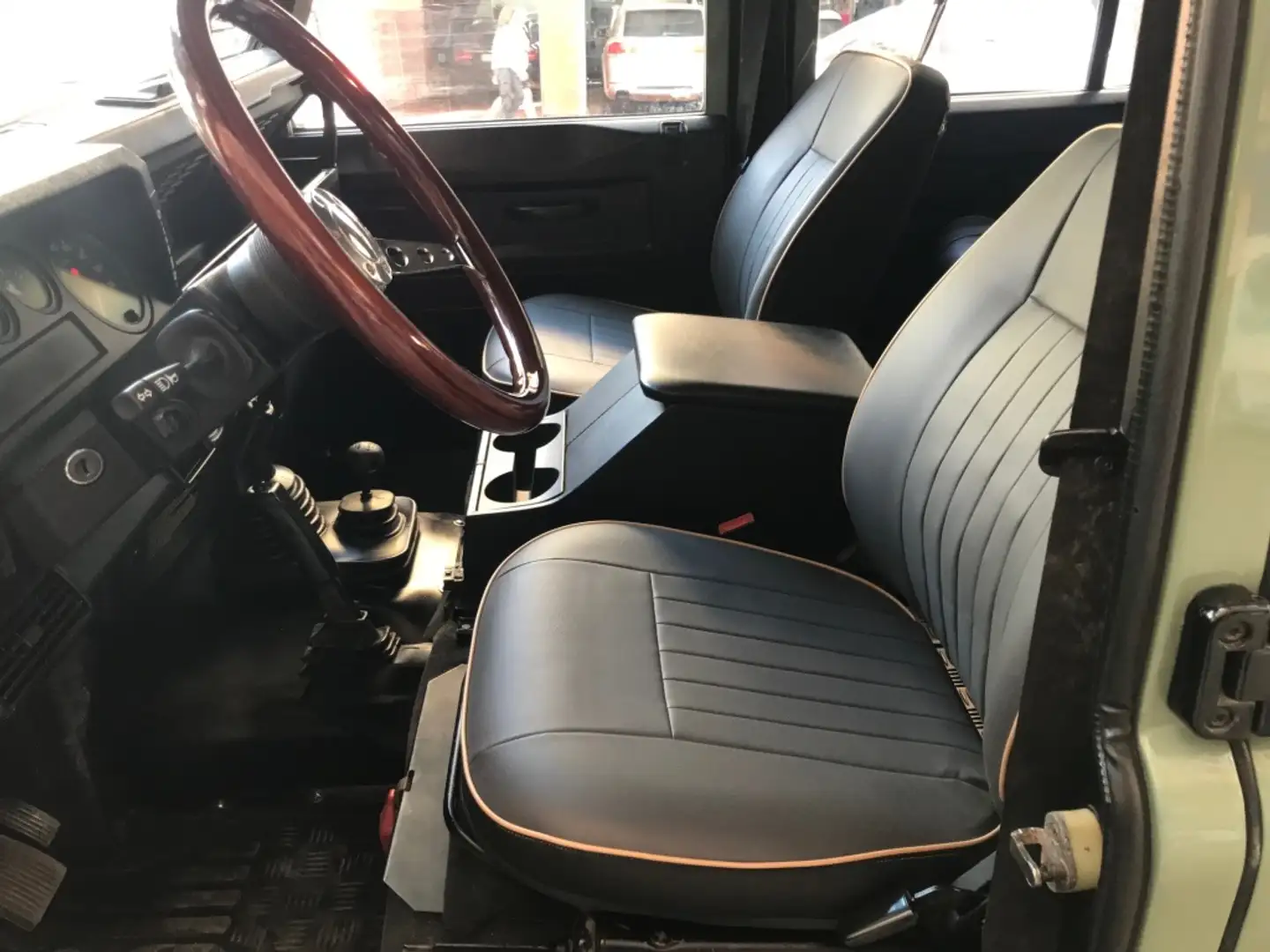 Land Rover Defender 110 2.5Td5 SW E Blanco - 2