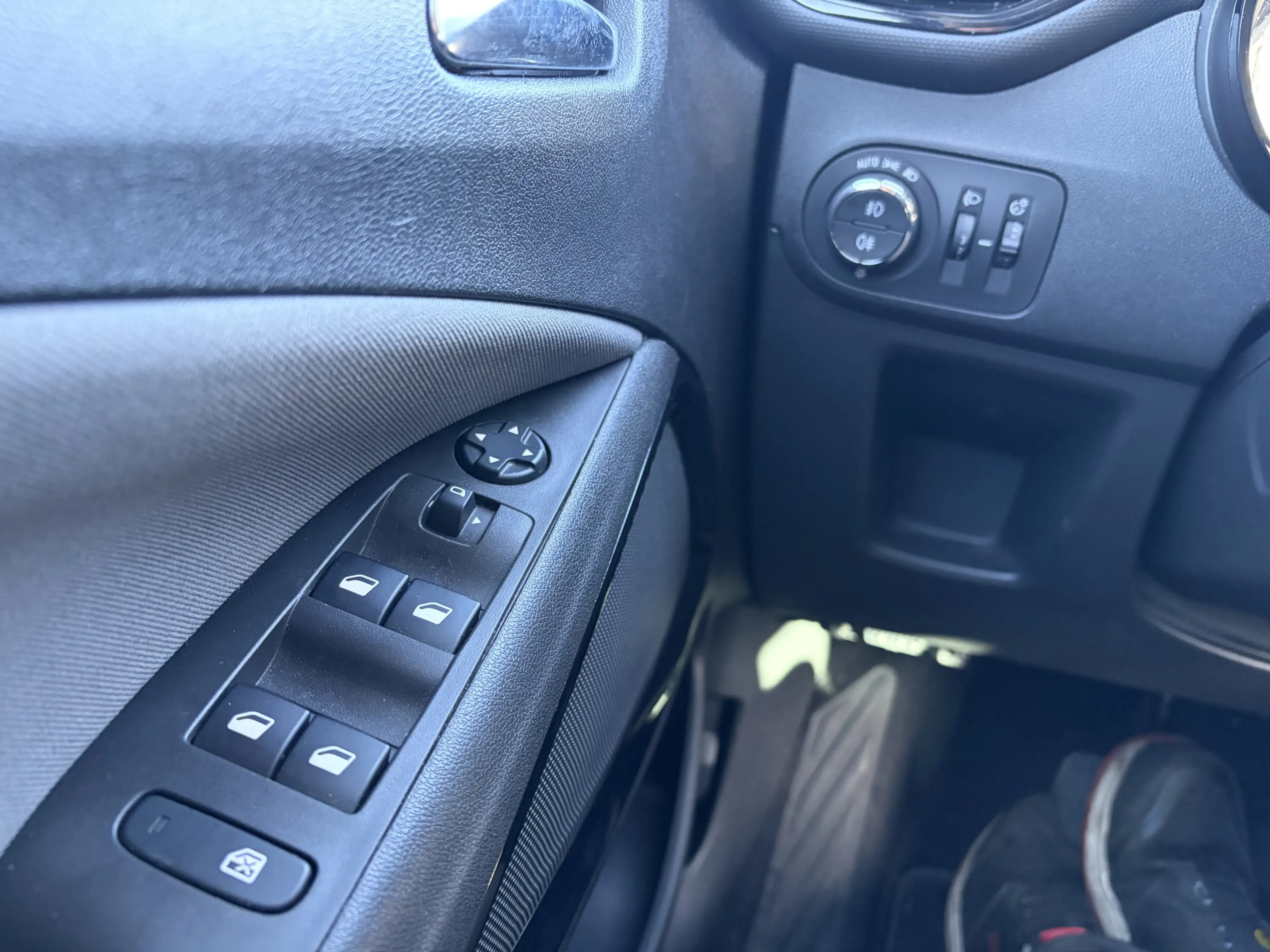 Opel Crossland X 1.2 Turbo 120 Jaar Edition Automaat Clima Cruise P — photo 13