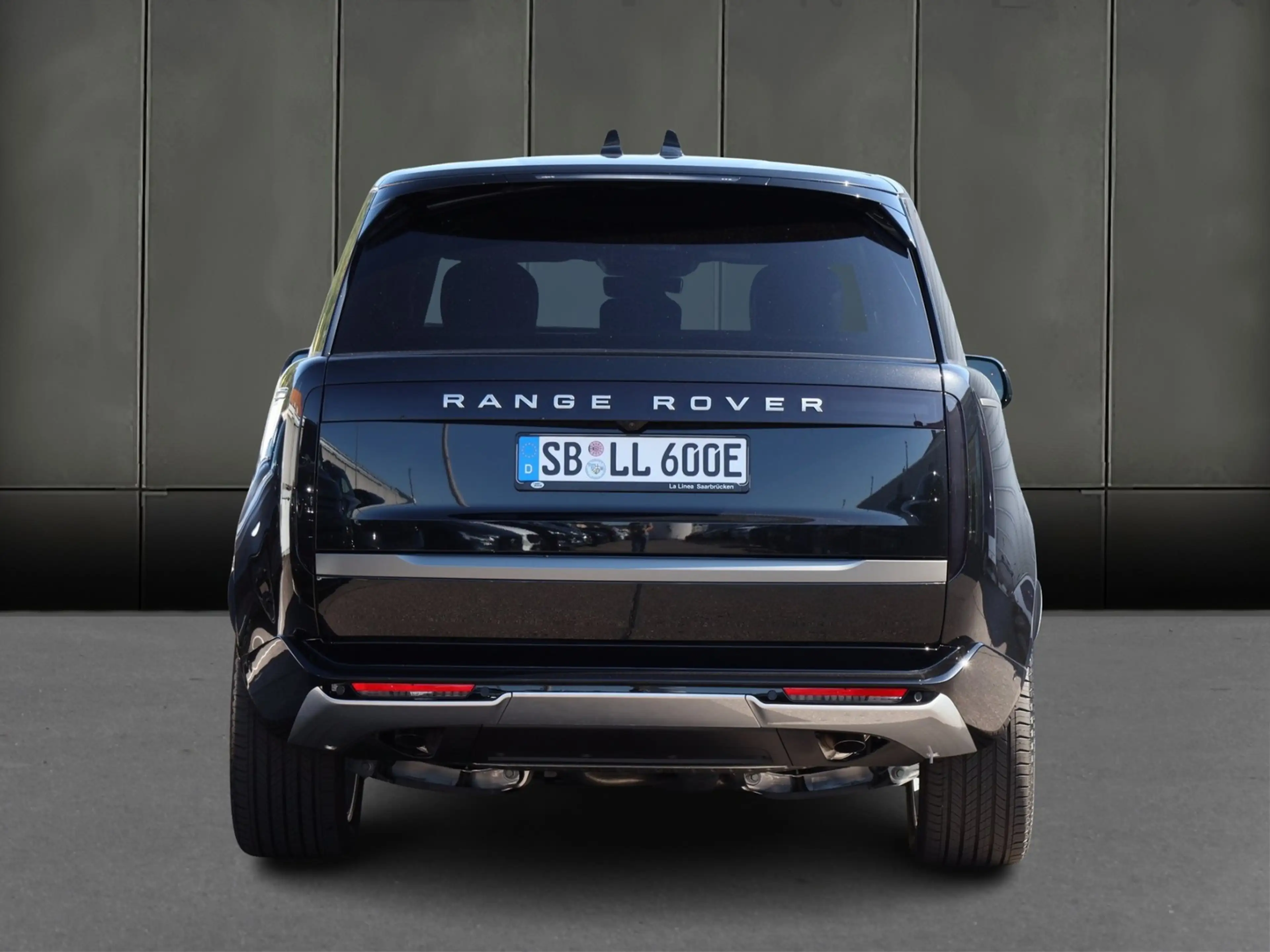 Land Rover Range Rover P460e Westminster 22" - HUD - Holzlenkrad - Sit... — photo 7