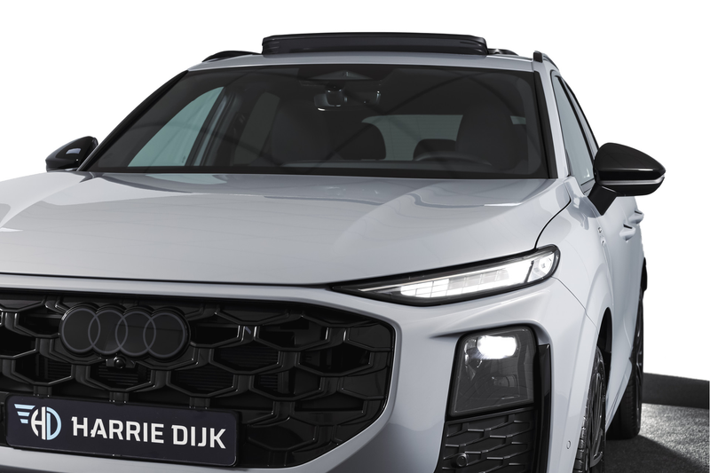 Audi Q3 1.5 e-hybrid 272 PK S edition | S/K-Panodak | Elek — photo 48