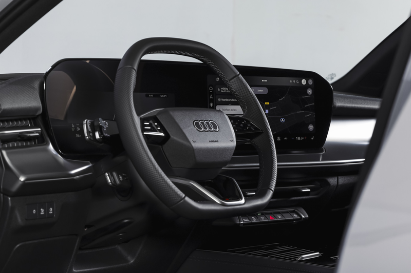 Audi Q3 1.5 e-hybrid 272 PK S edition | S/K-Panodak | Elek — photo 16