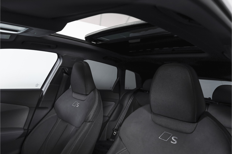Audi Q3 1.5 e-hybrid 272 PK S edition | S/K-Panodak | Elek — photo 7