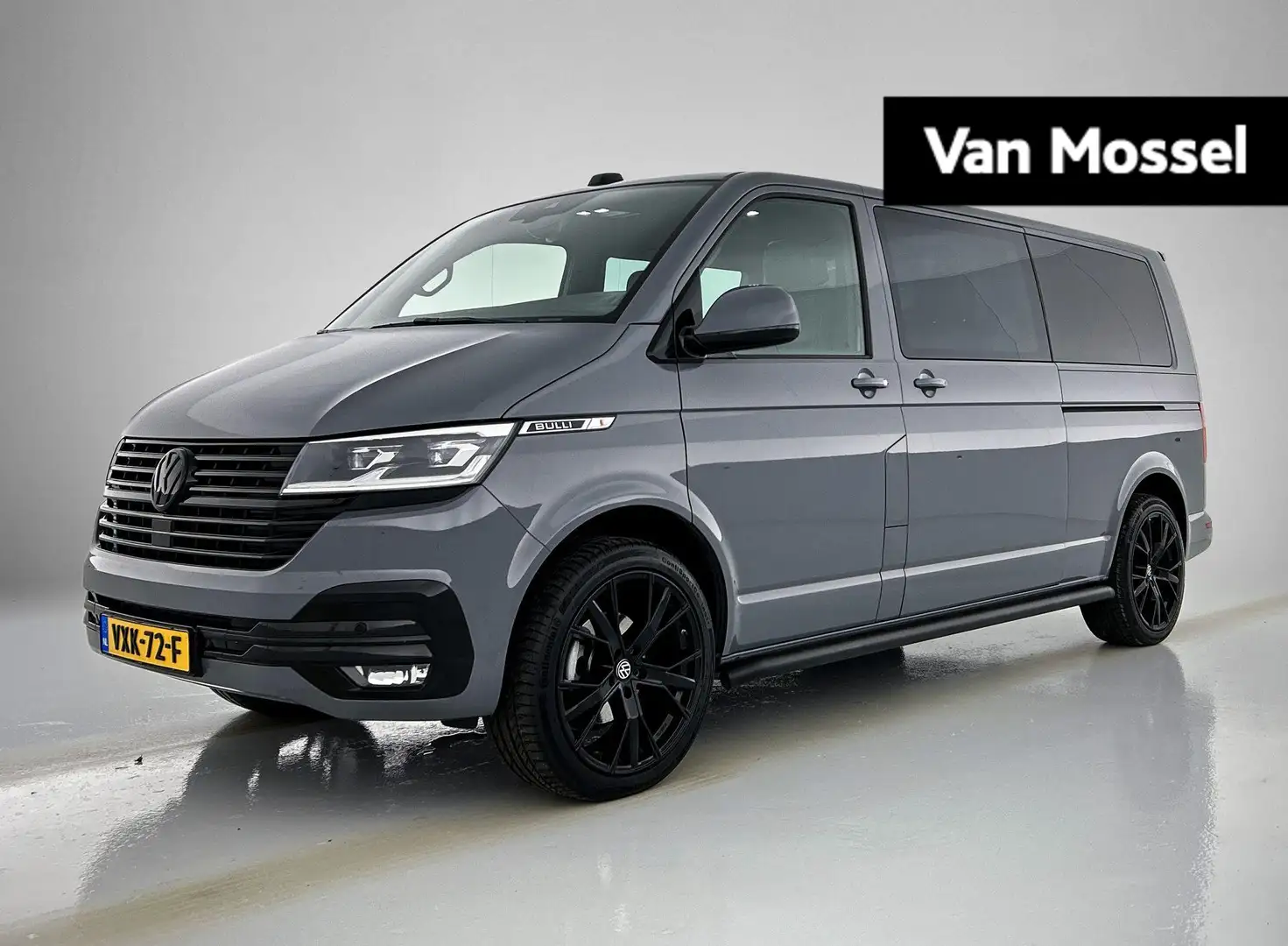 Volkswagen T6.1 Transporter 2.0 TDI L2H1 DC | Automaat | Dubbele cabine | Adap Grijs - 1