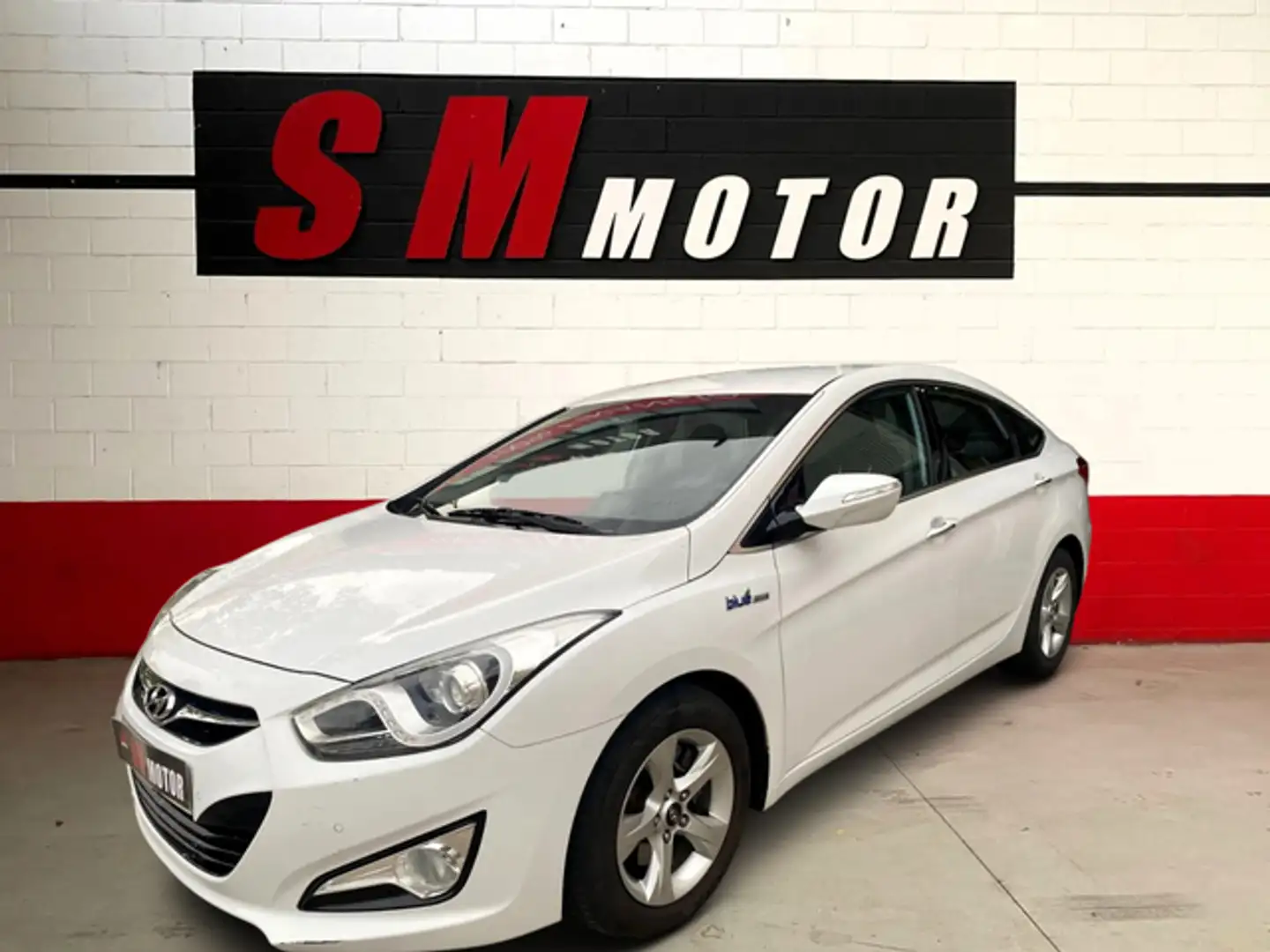 Hyundai i40 1.7CRDI Bluedrive Tecno 136 Wit - 1