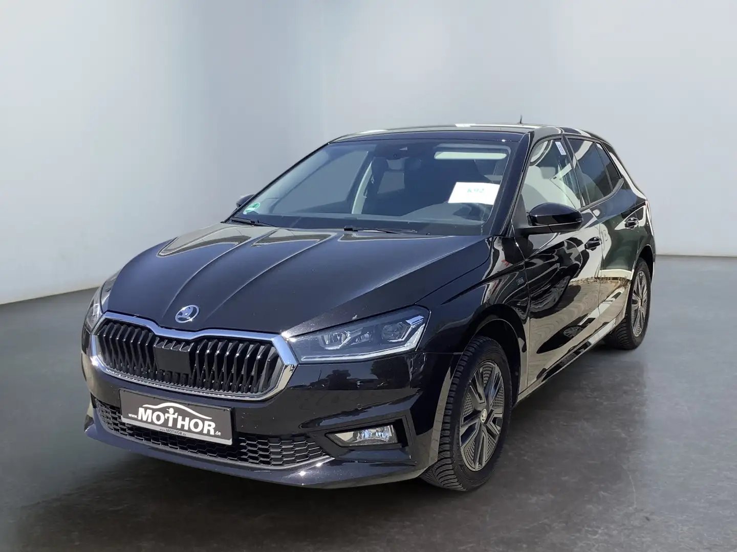 Skoda Fabia Drive 1.0 TSI ACC FLA LM KAM LED KeyLess Schwarz - 2