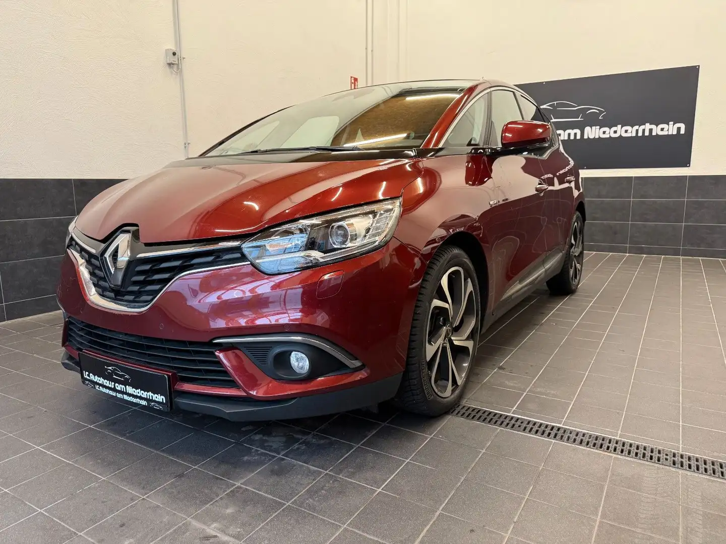 Renault Scenic IV BOSE Edition|1.Hand|MwSt|150PS|1.7dCi| Rouge - 2