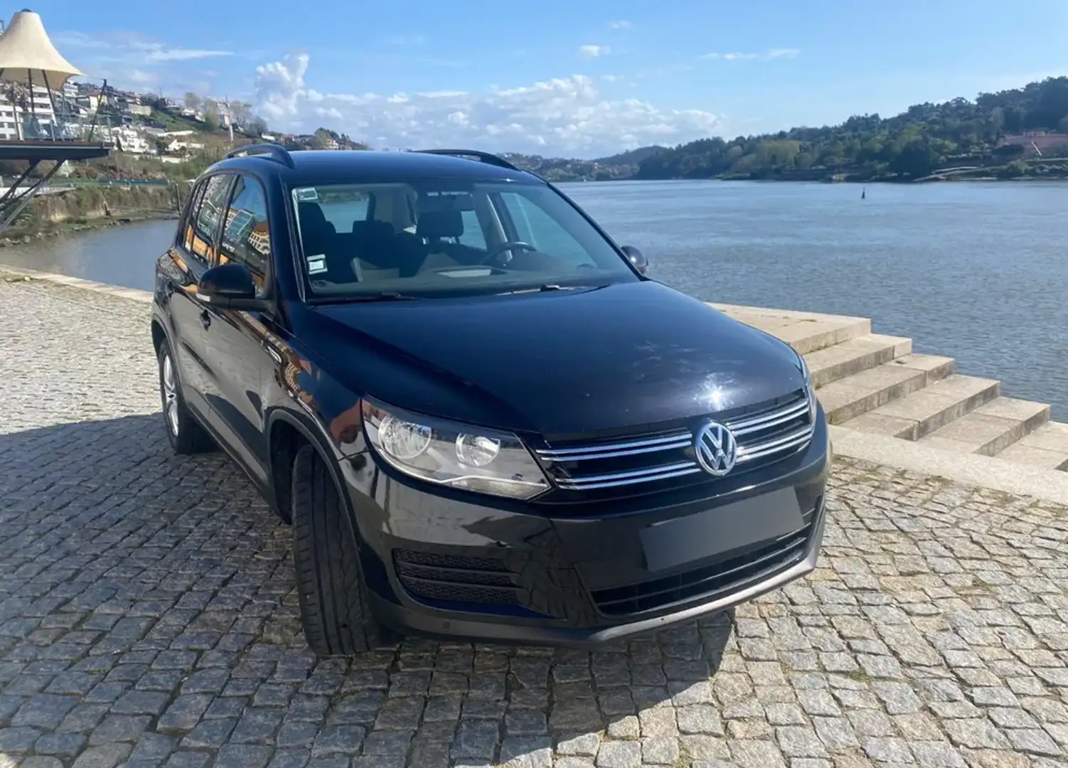 Volkswagen Tiguan Tiguan 2.0 TDI 140 FAPTrendline 4Motion - 1